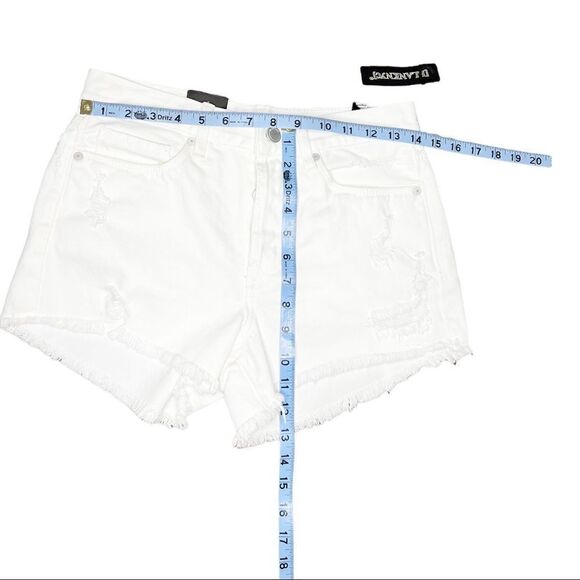 BLANKNYC Hi Rise Ridge Distressed Shorts in White - Picture 6 of 9